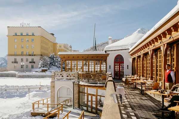 Wrap Christmas in St. Moritz